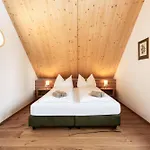 By Landluft Apartment