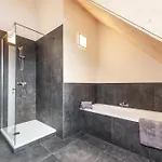 By Landluft Apartment *
