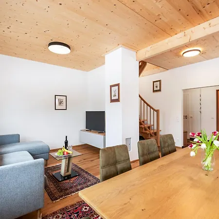 By Landluft شقة Modriach