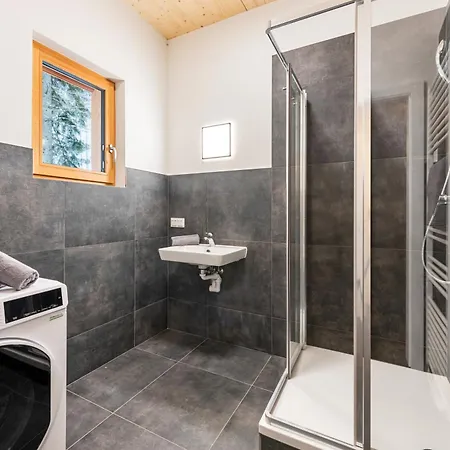 - Private Sauna & Whirlpool * Modriach