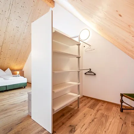 - Private Sauna & Whirlpool * Modriach