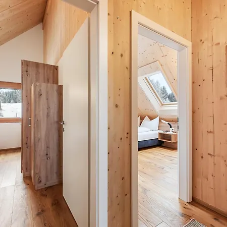 By Landluft * Modriach