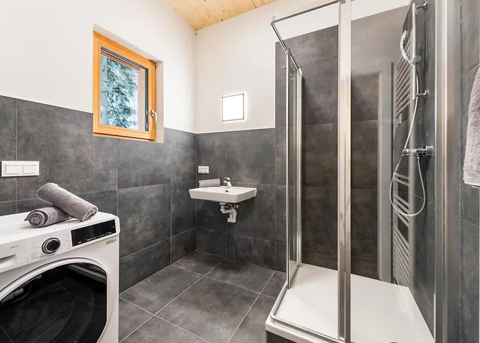 By Landluft * Modriach