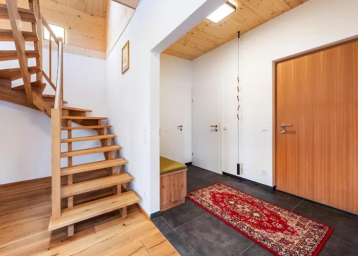 By Landluft Lägenhet